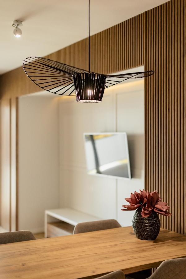 Nest Inn Stiletto Apartment 克卢日-纳波卡 外观 照片