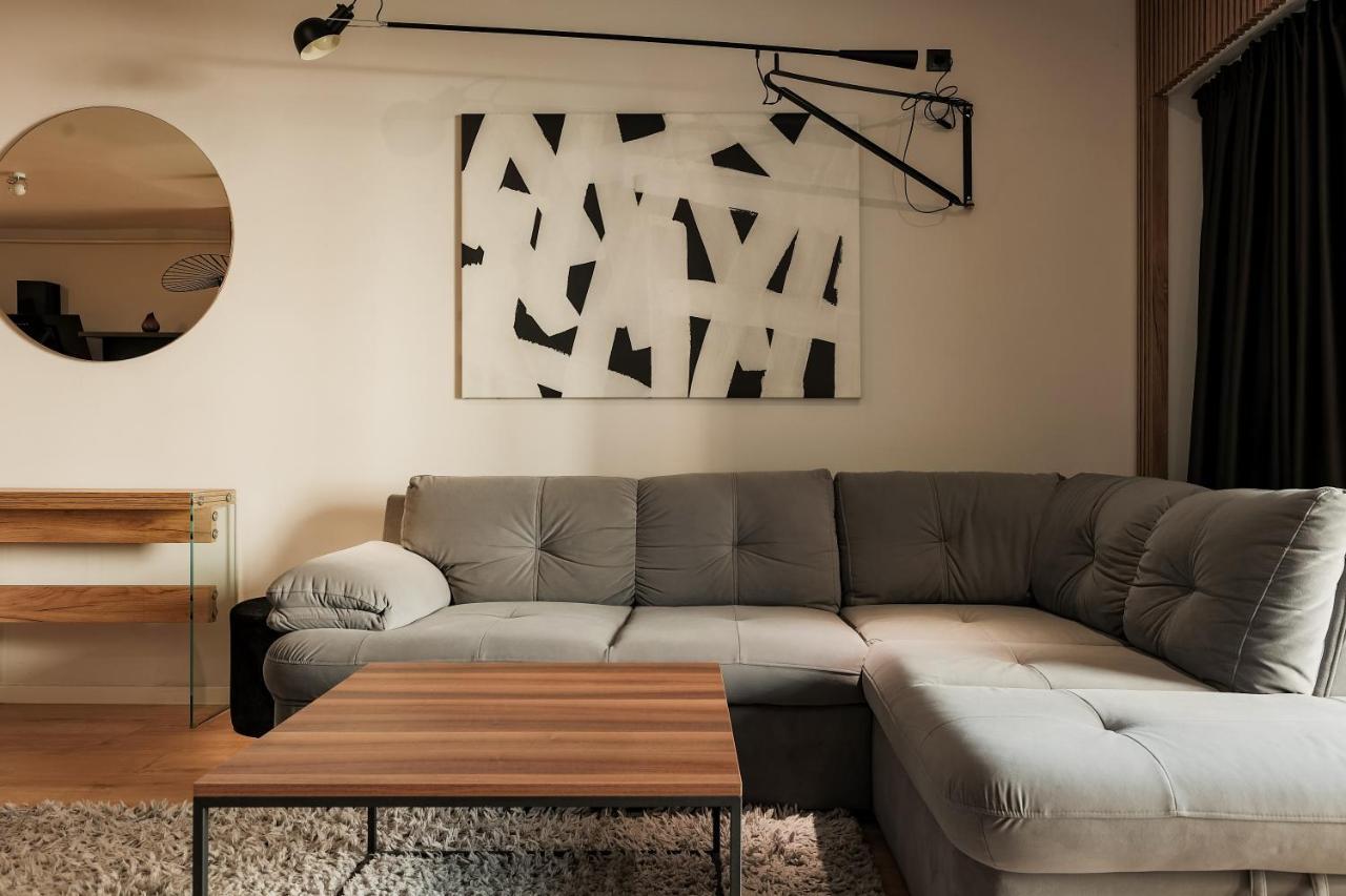 Nest Inn Stiletto Apartment 克卢日-纳波卡 外观 照片